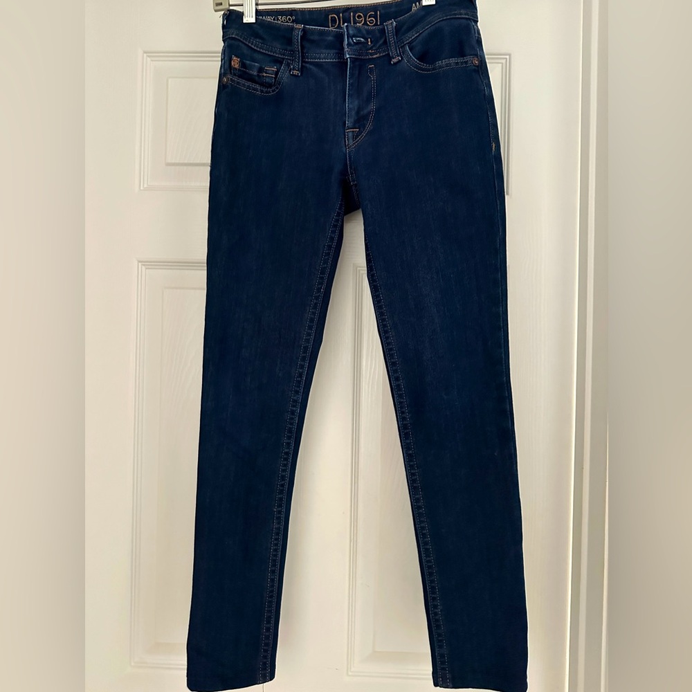 DL 1961 Amanda skinny jeans 24